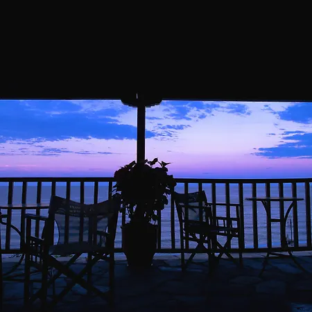 Flamingo Pelion 3* Chorefton