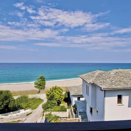 Flamingo Pelion 3*
