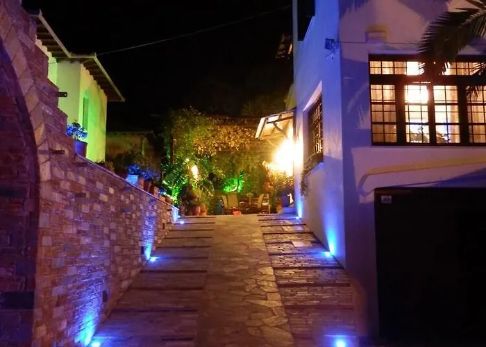 Flamingo Pelion 3* خوريفتون